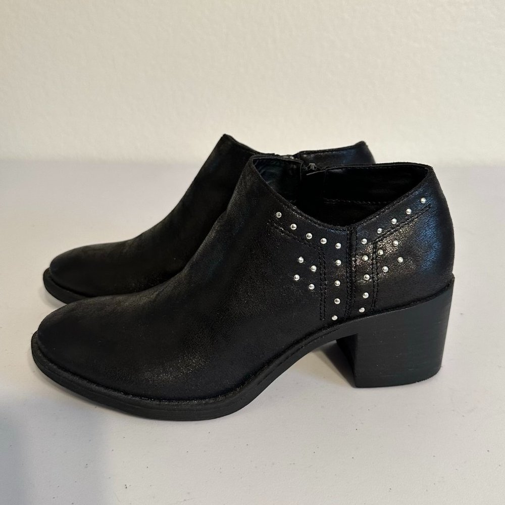 Carlos by Carlos Santana Women's Conroy Ankle Boot Black Size 7